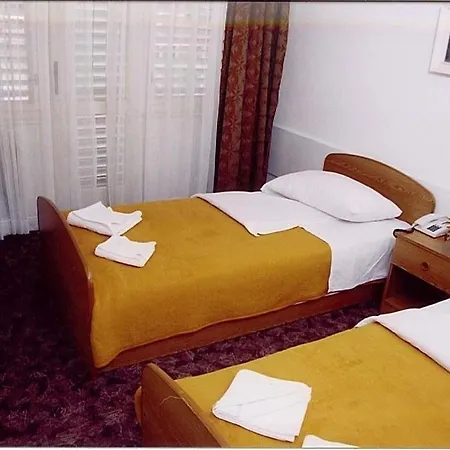 Bebic 2* Ploce (Dubrovnik-Neretva)