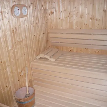 Bebic Hotel 2*
